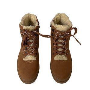 Nordstrom Rack Fuzzy Tie Boots Size 8.5